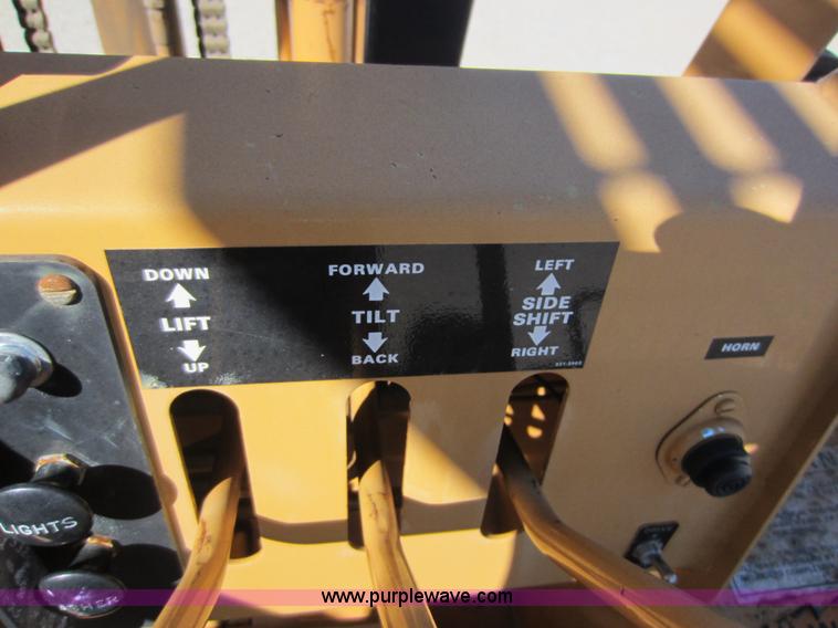 image for item G4824 1995 Case 586E forklift