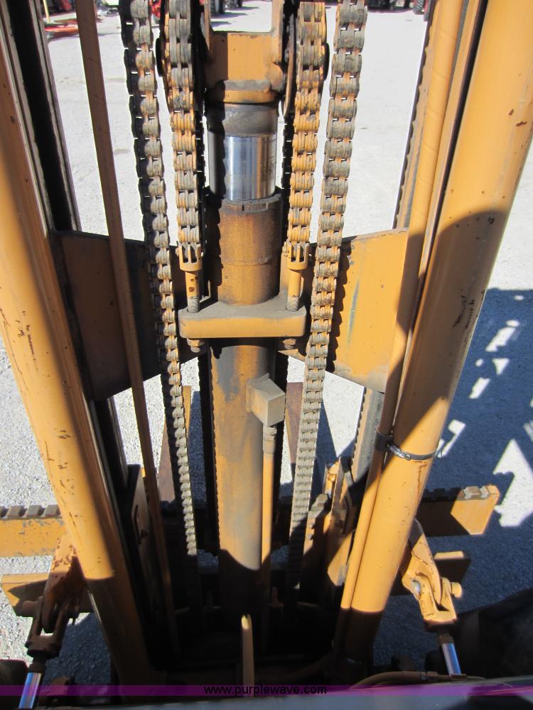 image for item G4824 1995 Case 586E forklift
