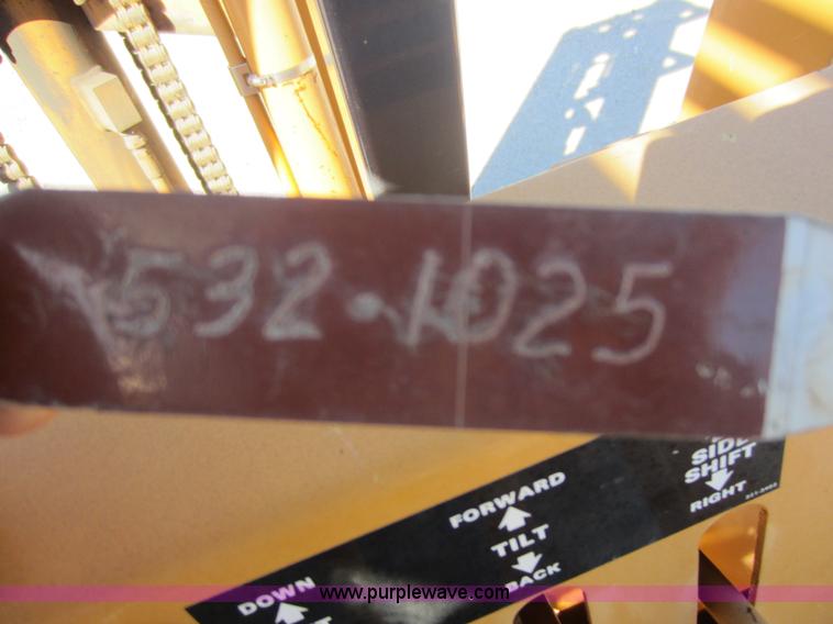 image for item G4824 1995 Case 586E forklift