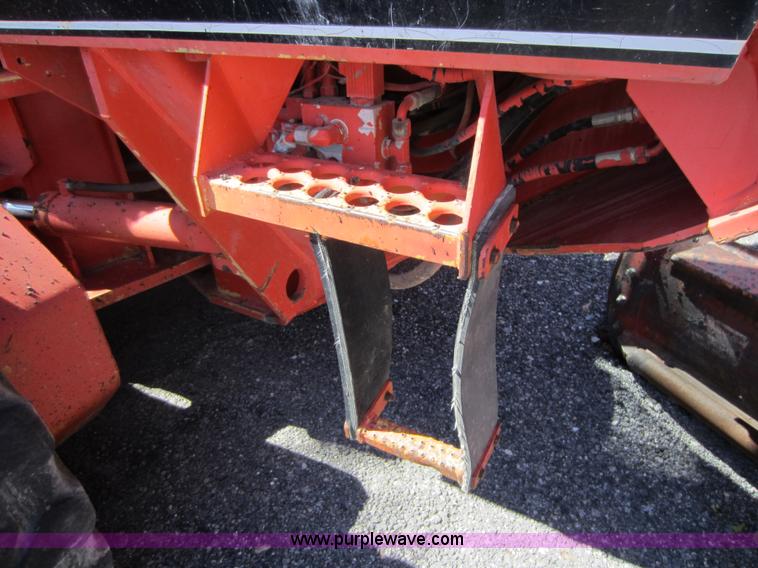 image for item G4825 1995 Galion 830 motor grader