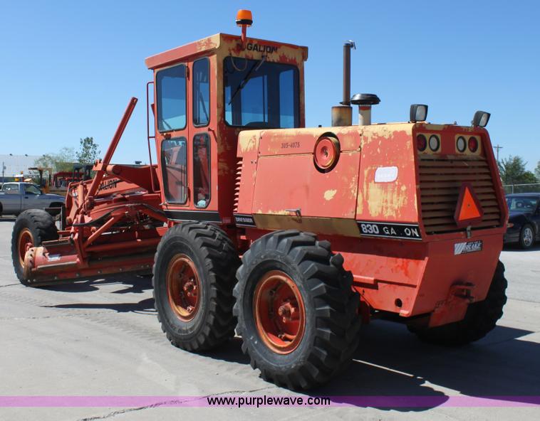 image for item G4826 1995 Galion 830 motor grader