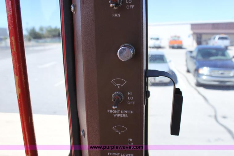 image for item G4826 1995 Galion 830 motor grader