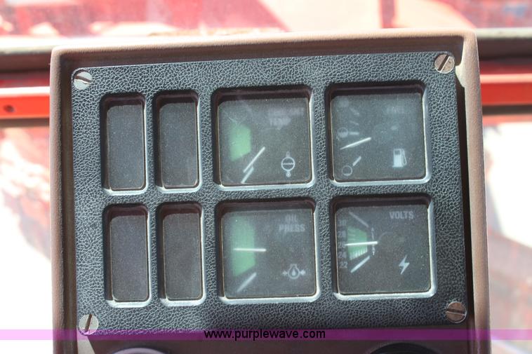 image for item G4826 1995 Galion 830 motor grader