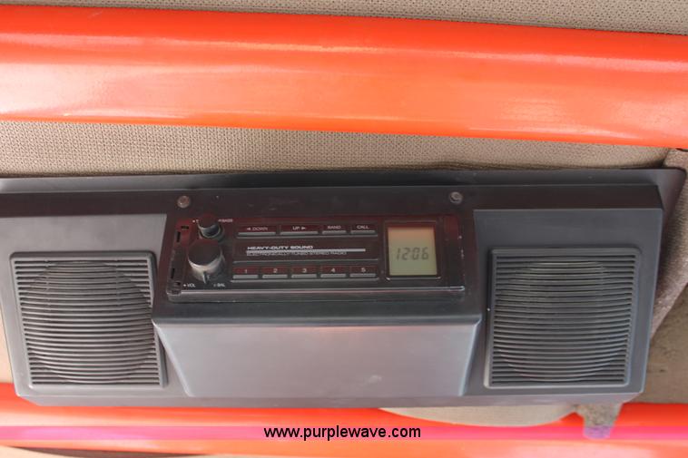 image for item G4826 1995 Galion 830 motor grader