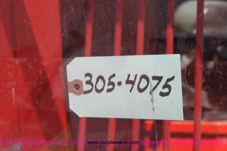 image for item G4826 1995 Galion 830 motor grader