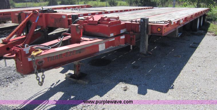 image for item G4827 2005 Trail-Eze TE401 trailer