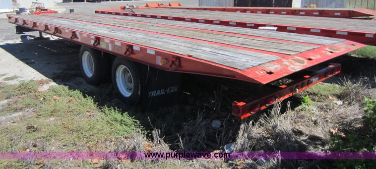 image for item G4827 2005 Trail-Eze TE401 trailer