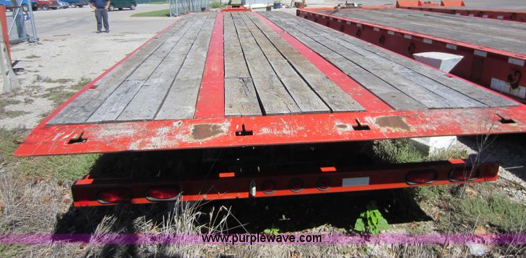 image for item G4827 2005 Trail-Eze TE401 trailer