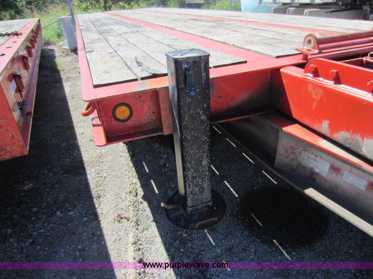 image for item G4827 2005 Trail-Eze TE401 trailer
