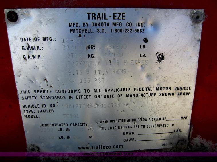 image for item G4827 2005 Trail-Eze TE401 trailer