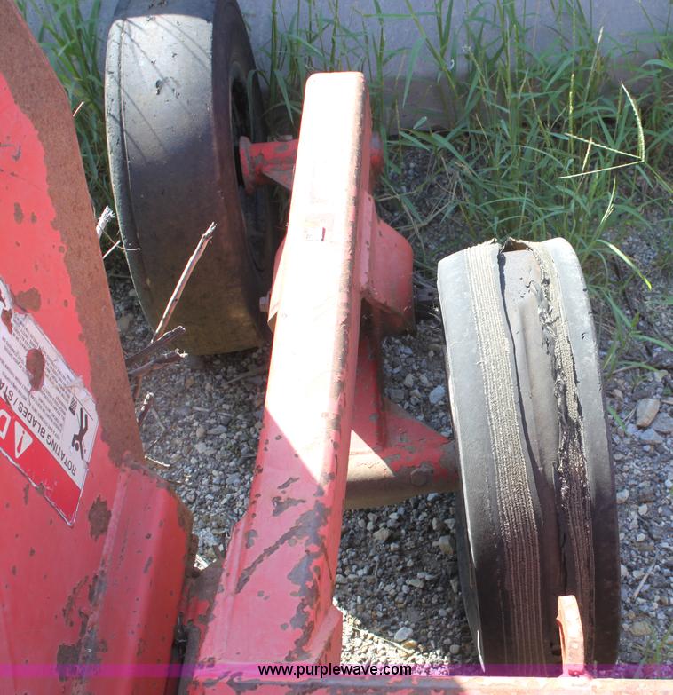 image for item G4844 2000 Schulte XH1000 rotary mower