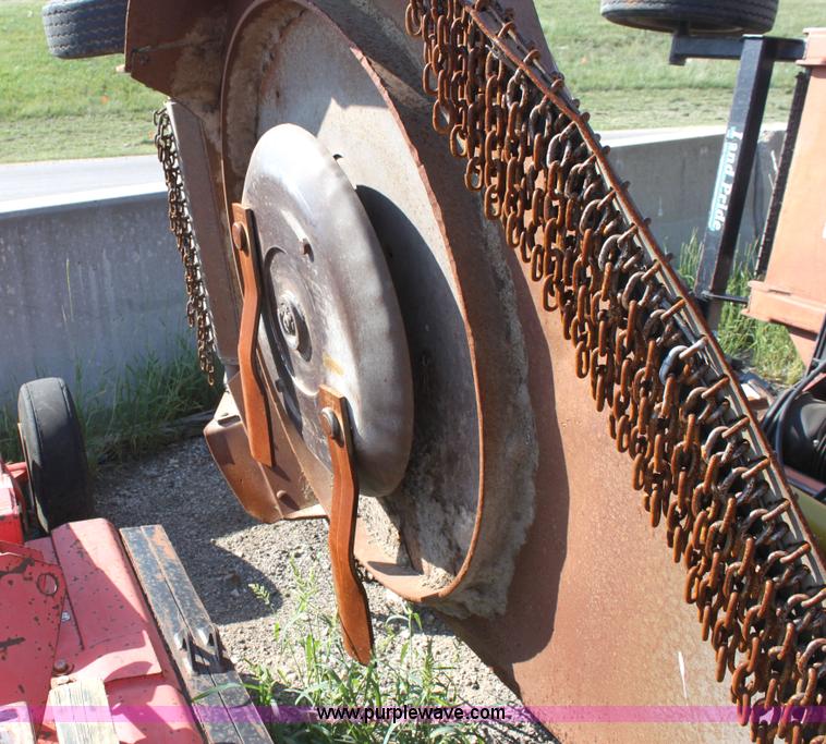 image for item G4845 2002 Land Pride RCB6015 batwing rotary mower