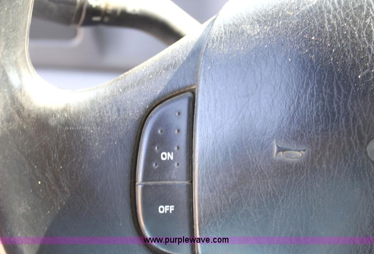 image for item G4847 2000 Ford F350 XL Super Duty pickup truck