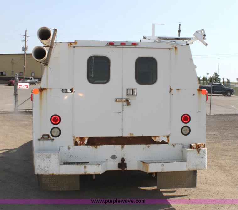 image for item G4850 2002 Ford F350 Super Duty pickup truck