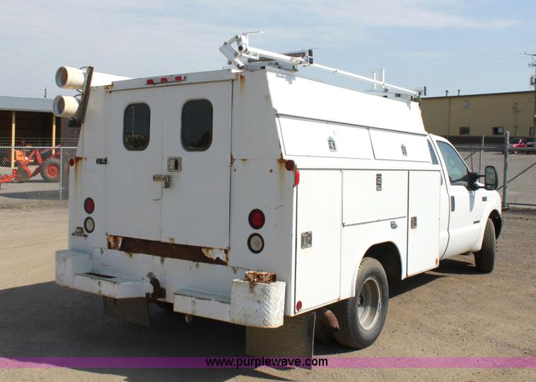 image for item G4850 2002 Ford F350 Super Duty pickup truck