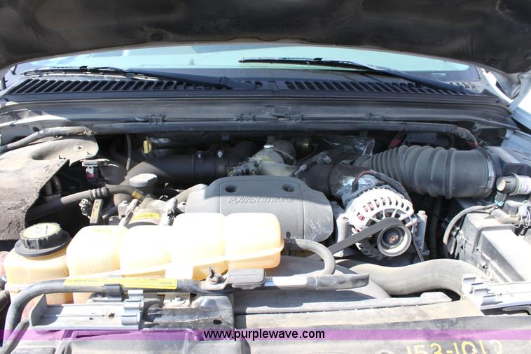 image for item G4850 2002 Ford F350 Super Duty pickup truck