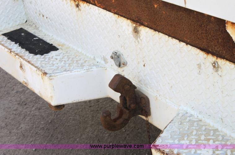 image for item G4850 2002 Ford F350 Super Duty pickup truck