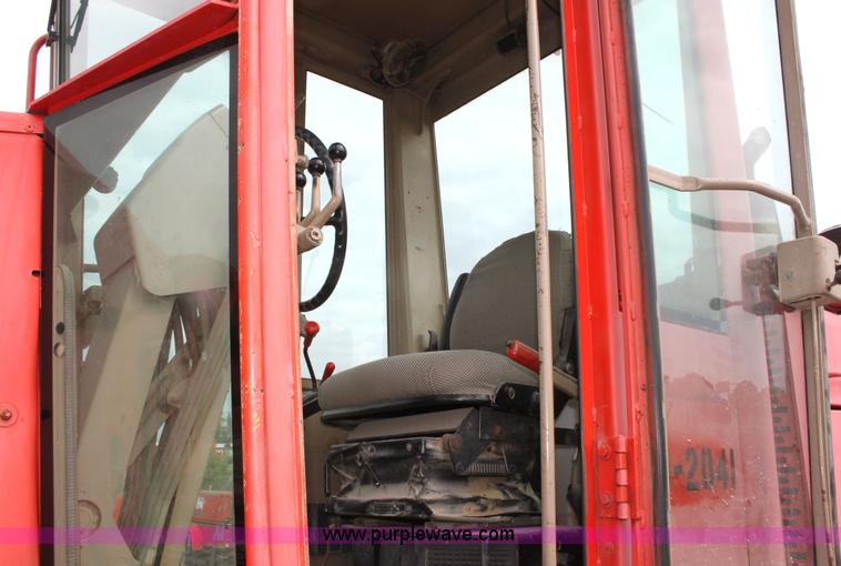 image for item G4851 1991 John Deere 670B motor grader