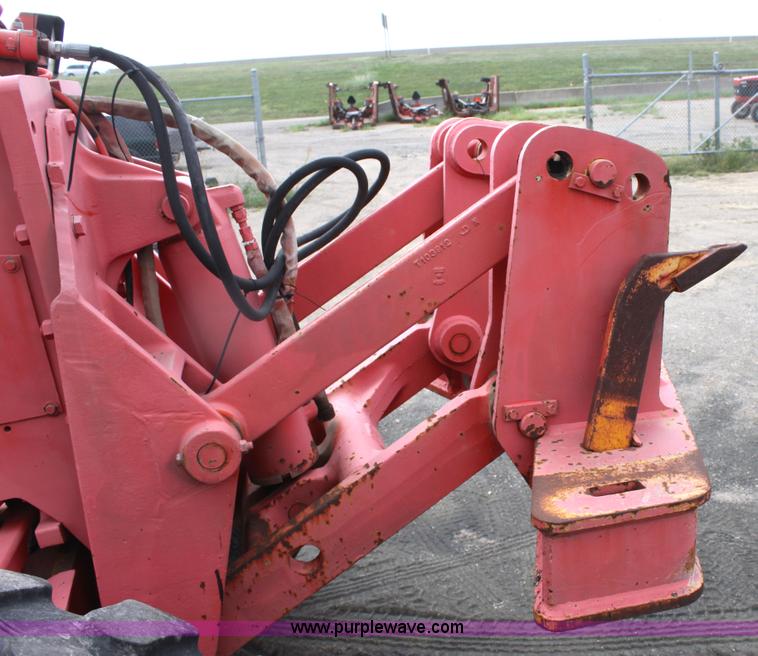 image for item G4851 1991 John Deere 670B motor grader