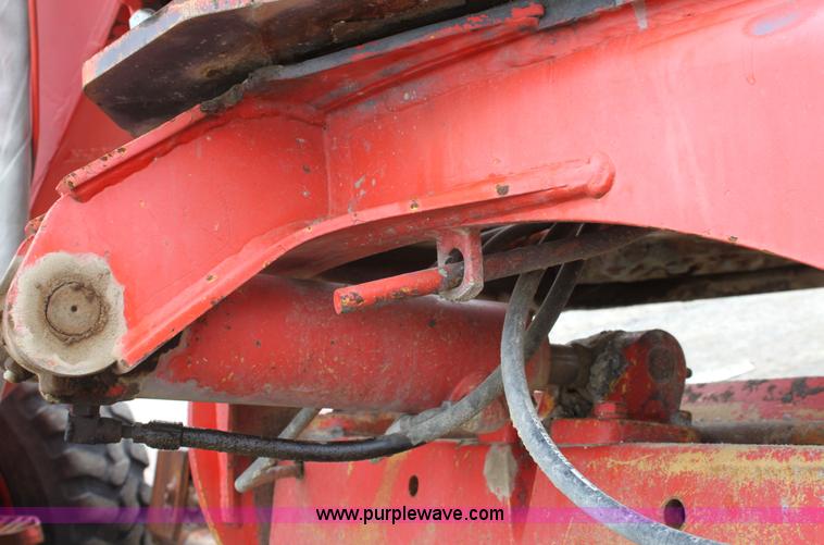 image for item G4851 1991 John Deere 670B motor grader