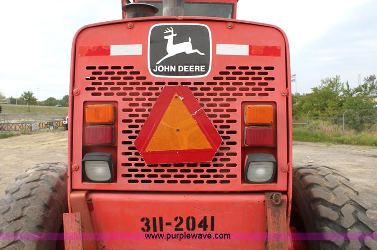 image for item G4851 1991 John Deere 670B motor grader