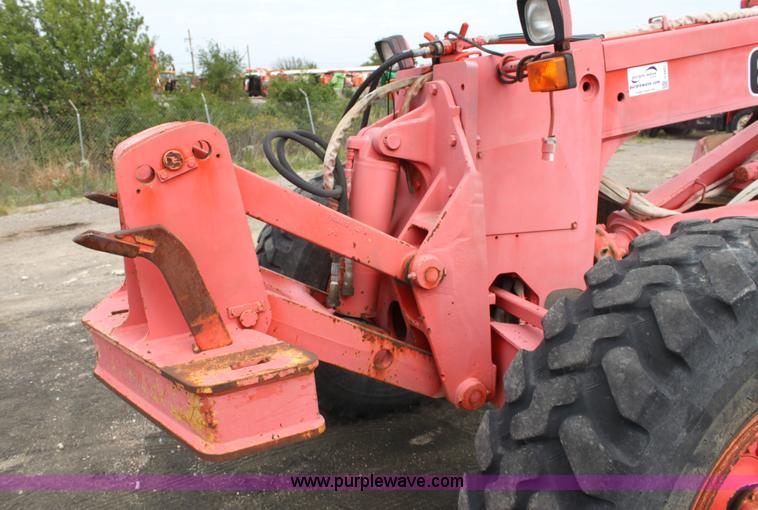 image for item G4851 1991 John Deere 670B motor grader