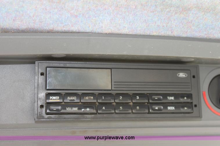 image for item G4852 1997 New Holland 6640SL tractor