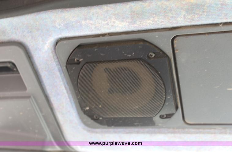 image for item G4852 1997 New Holland 6640SL tractor