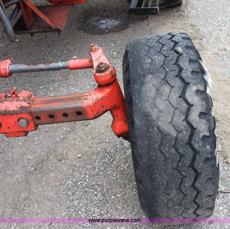 image for item G4852 1997 New Holland 6640SL tractor