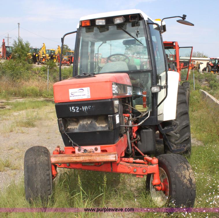 image for item G4853 1998 New Holland 6640SL tractor