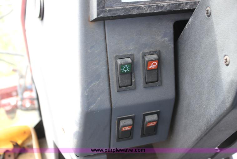 image for item G4853 1998 New Holland 6640SL tractor