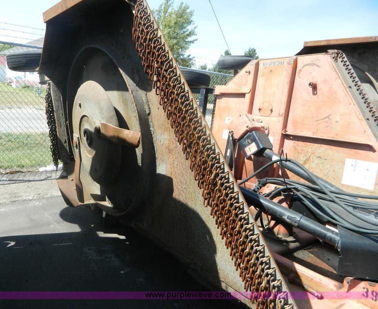 image for item G4983 2002 Land Pride RC6015 batwing rotary mower