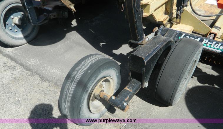 image for item G4984 2004 Land Pride RC6015 batwing rotary mower