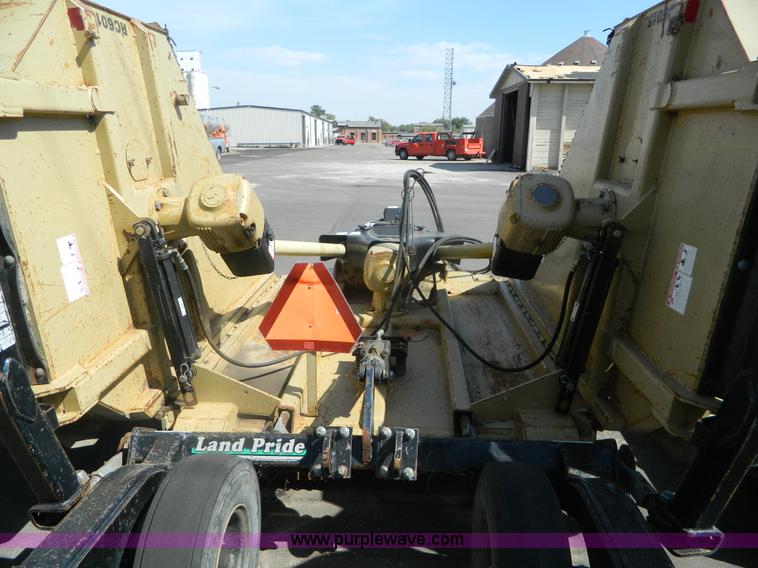 image for item G4984 2004 Land Pride RC6015 batwing rotary mower