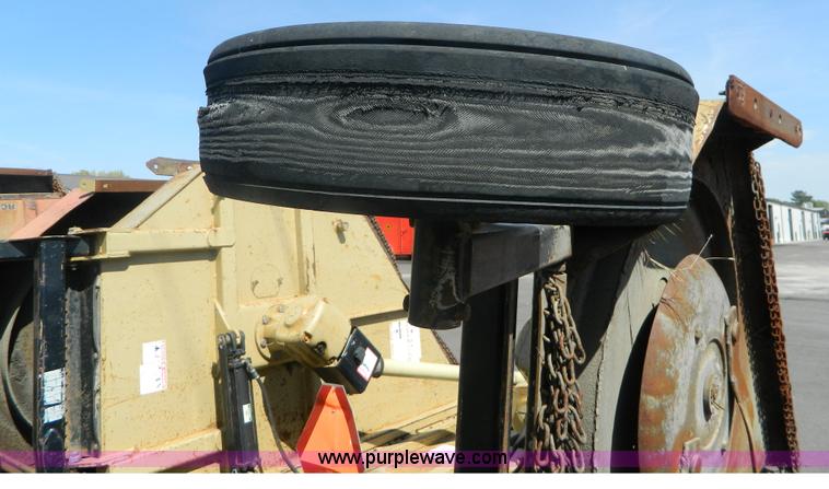 image for item G4984 2004 Land Pride RC6015 batwing rotary mower