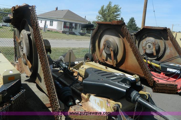 image for item G4986 2004 Land Pride RC6010 rotary mower