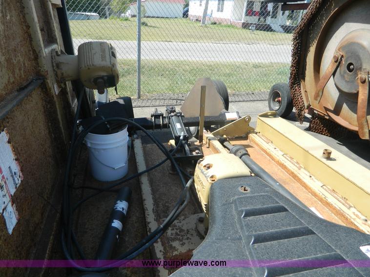 image for item G4986 2004 Land Pride RC6010 rotary mower