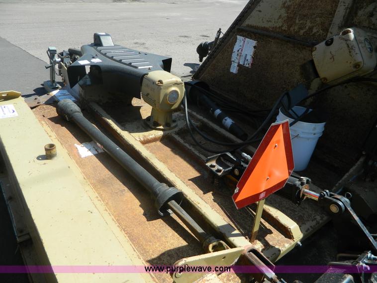 image for item G4986 2004 Land Pride RC6010 rotary mower
