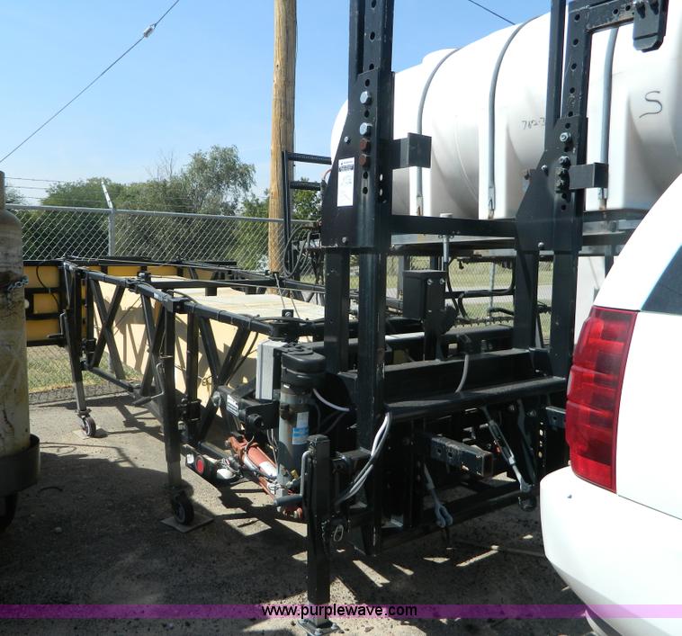 image for item G4993 1999 Enabs Safe-Stop crash attenuator