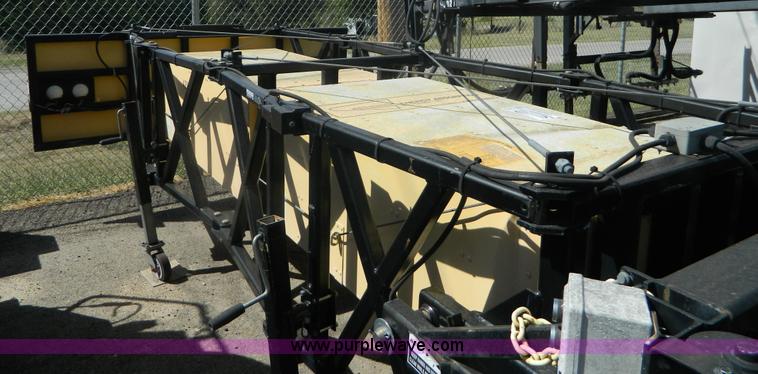 image for item G4993 1999 Enabs Safe-Stop crash attenuator