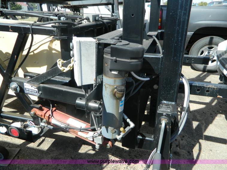 image for item G4993 1999 Enabs Safe-Stop crash attenuator