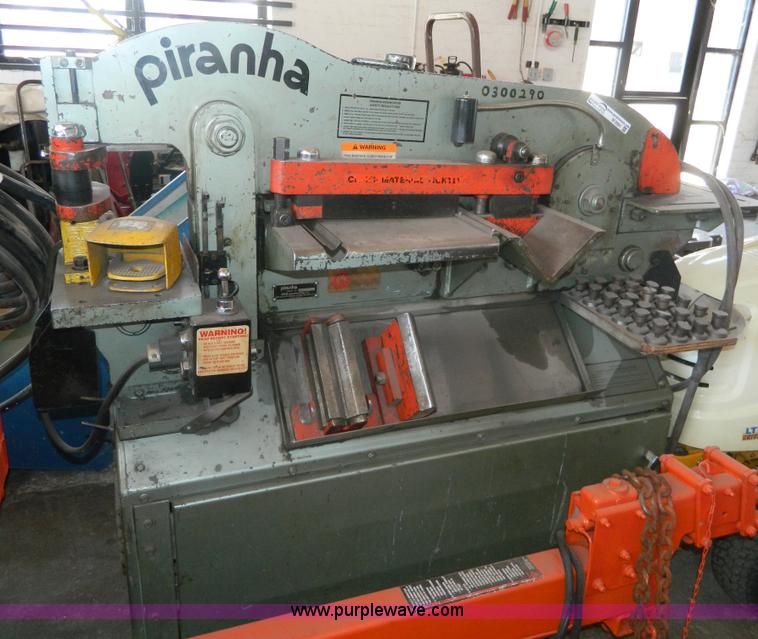 image for item M9991 1990 Piranha P3 ironworker