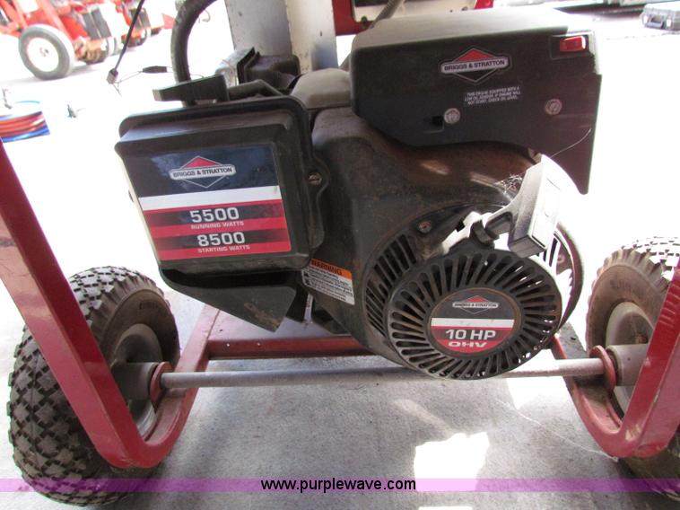 2004 Briggs & Stratton Elite series 01654 generator in Salina, KS