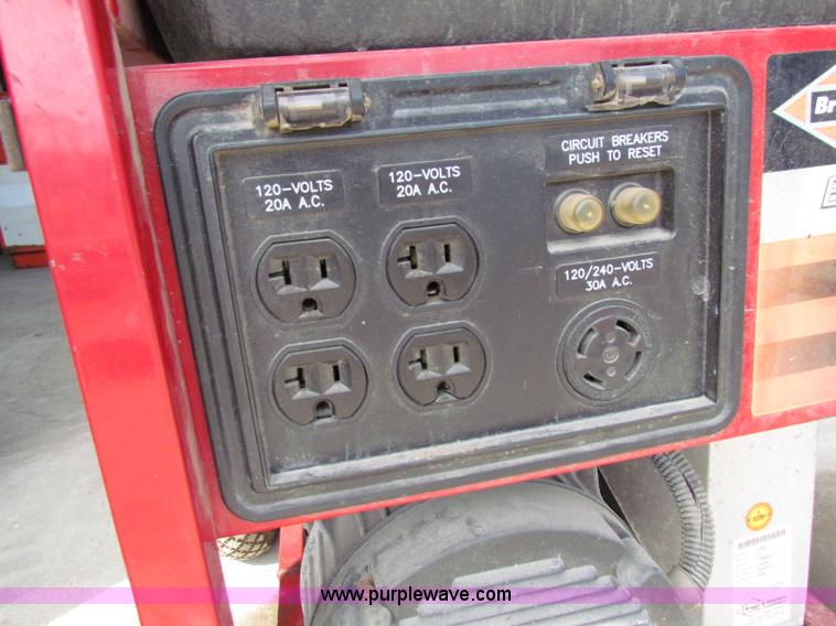 2004 Briggs & Stratton Elite series 01654 generator in Salina, KS