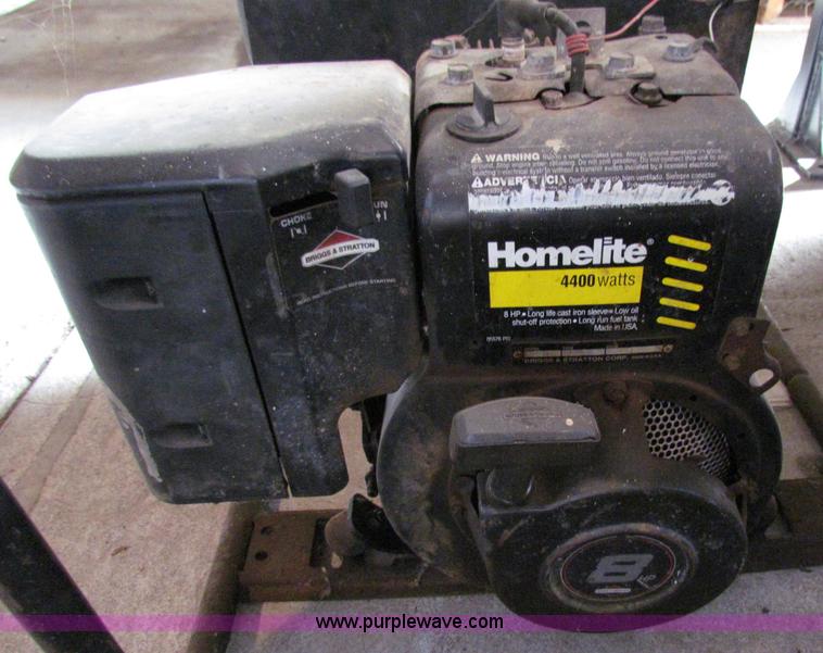 image for item N9215 1999 Homelite LR4400 portable generator