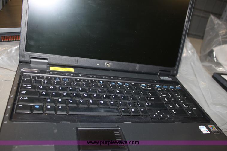 image for item R9845 HP NX9420 laptop computer
