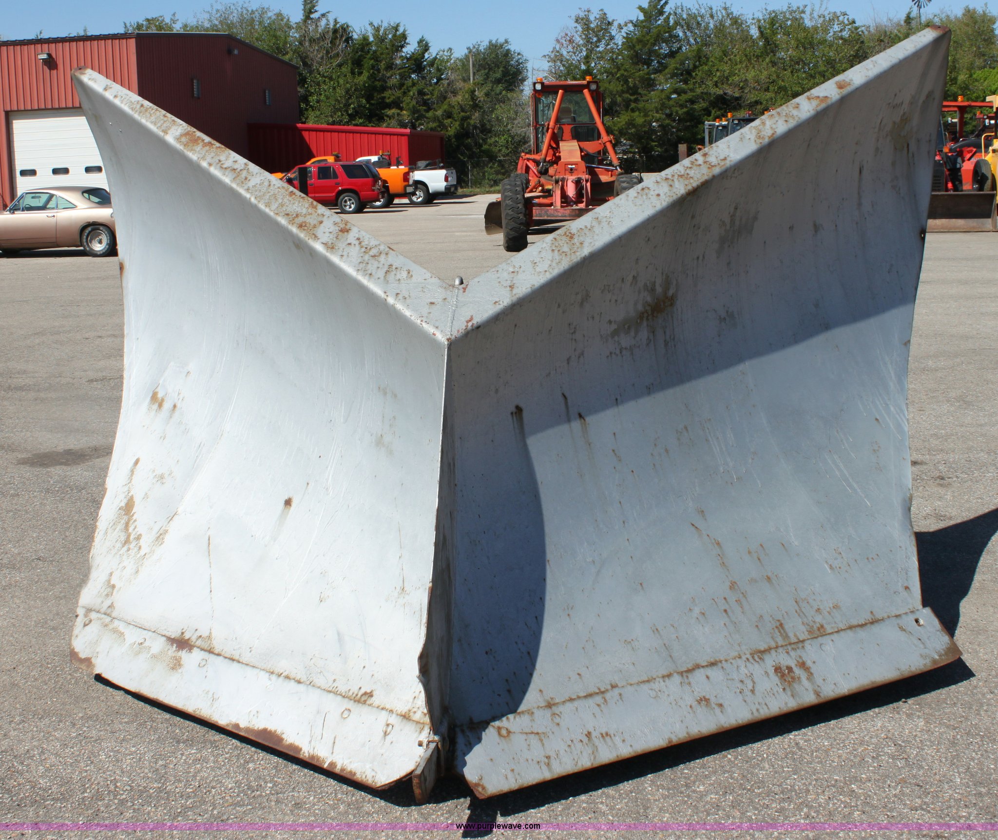 1950 Balderson BV11 Vplow in Hutchinson, KS Item G4773 sold Purple
