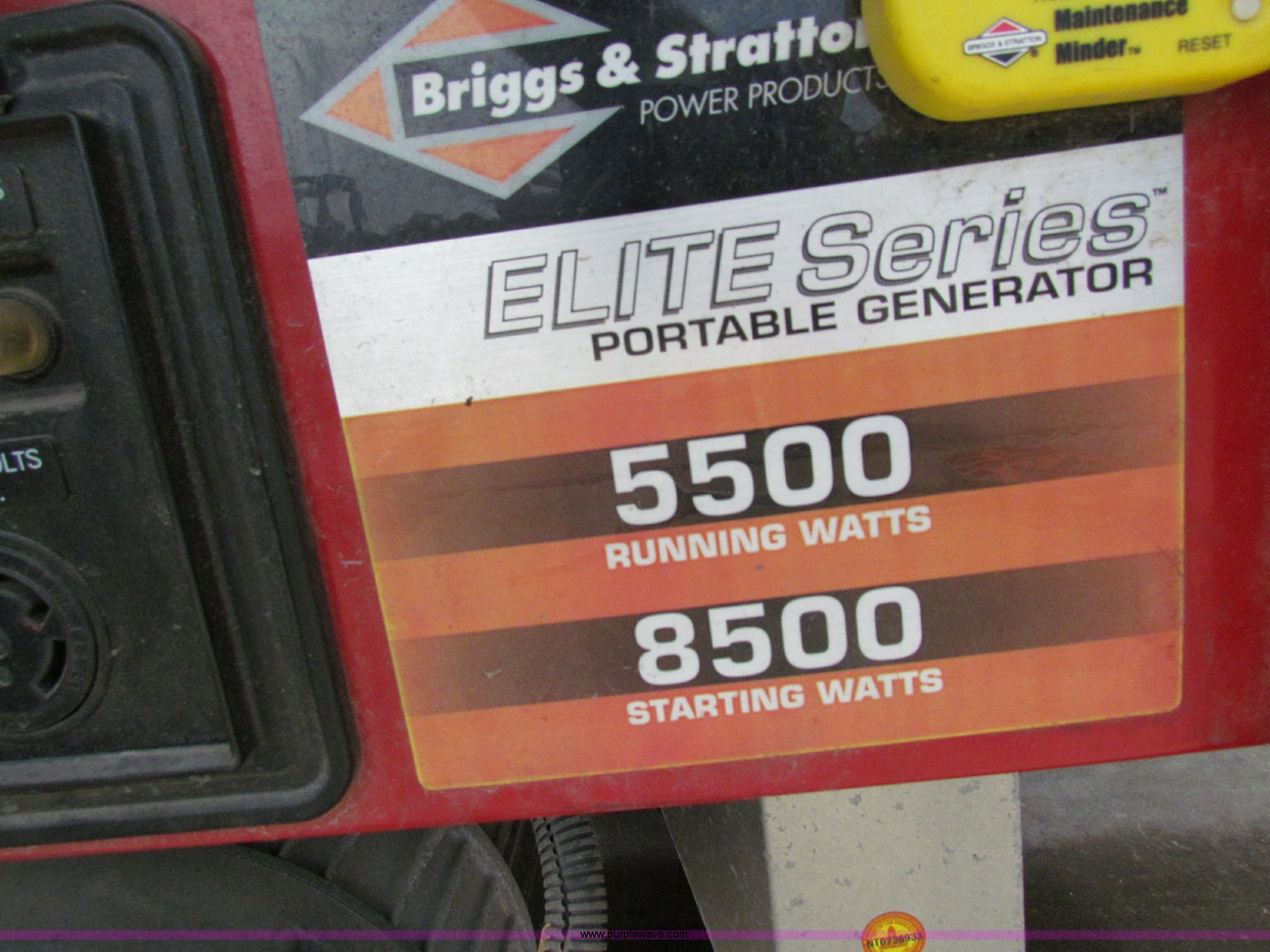 2004 Briggs & Stratton Elite series 01654 generator in Salina, KS