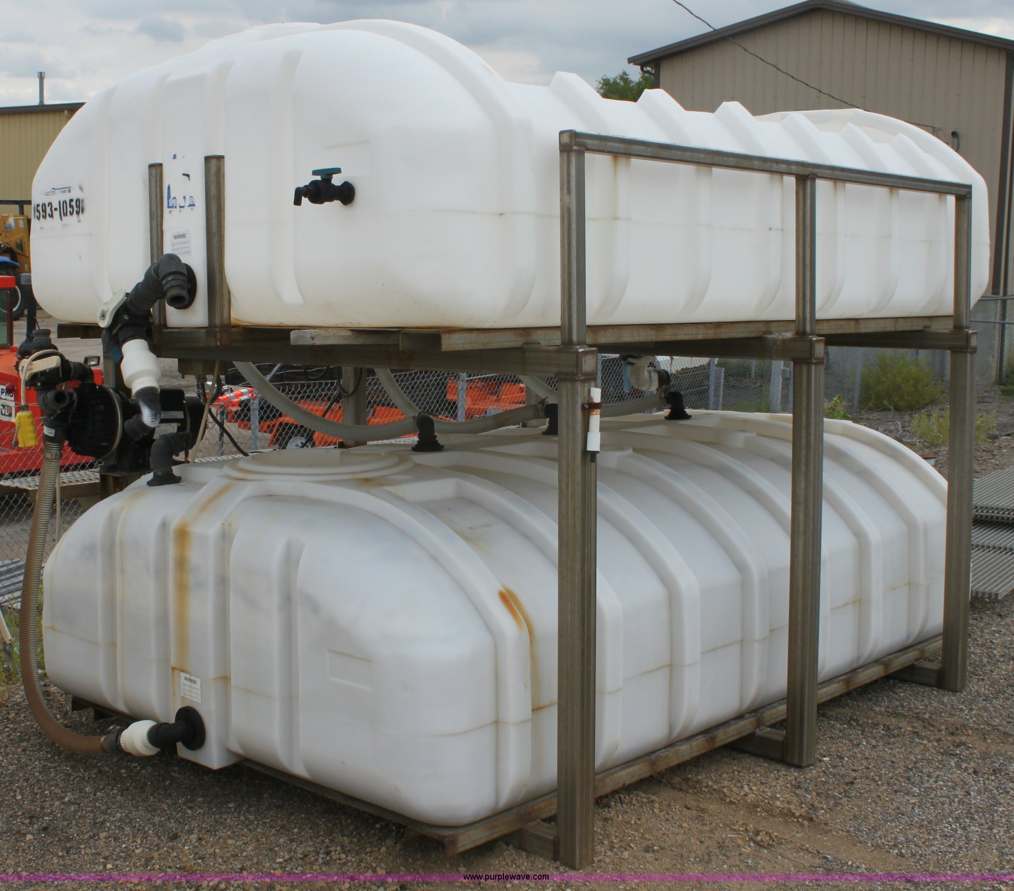 1999 Sprayer Specialties S81400SS salt brine mixer in Topeka, KS