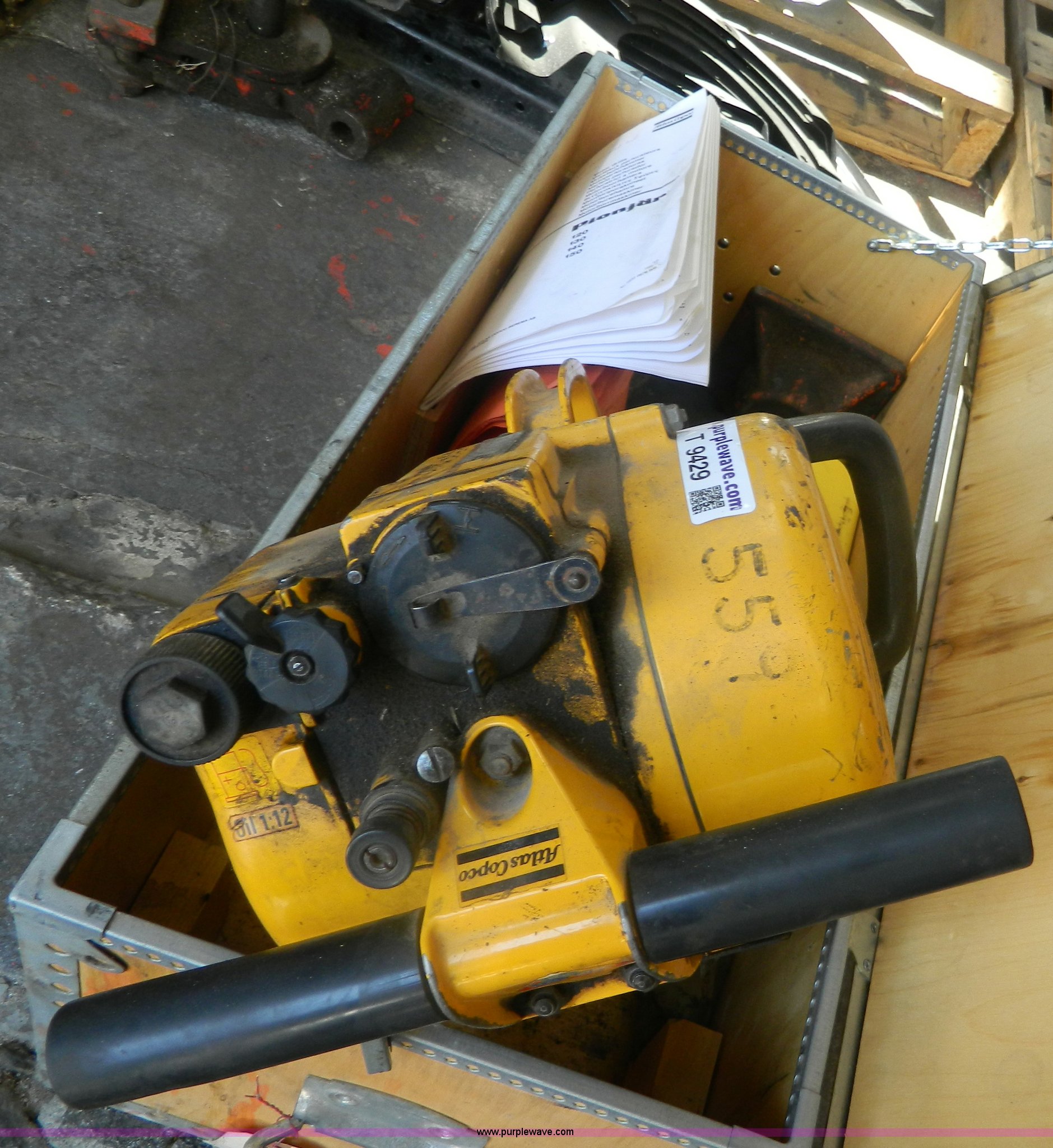 1999 Pionjar 120 jackhammer in Norton, KS Item T9429 sold Purple Wave